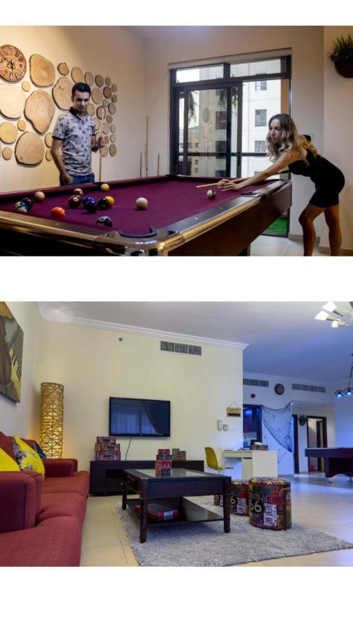 Route 66 Beach Hostel Dubai Ngoại thất bức ảnh